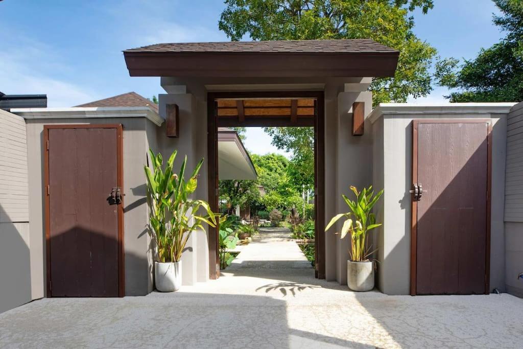 Traditional Elegance, Baan Suan Villa Ban Bang Lam Exterior foto