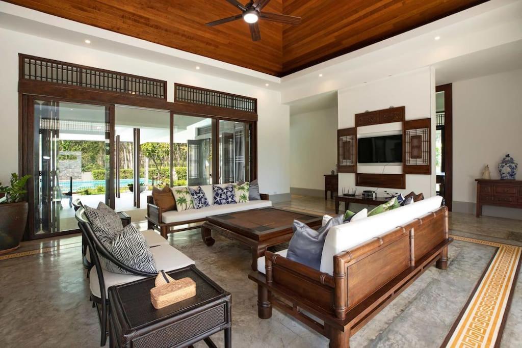 Traditional Elegance, Baan Suan Villa Ban Bang Lam Exterior foto